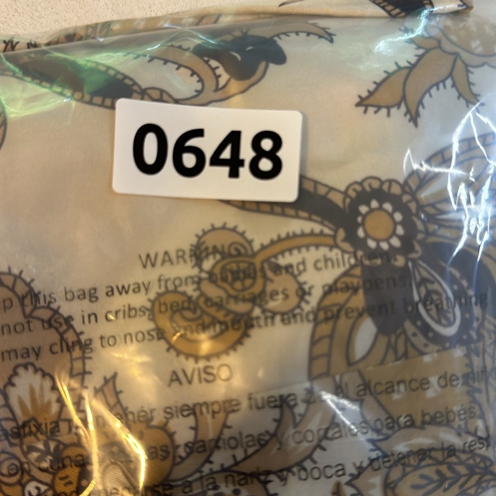 Old‎ Navy 100% Silk lined Skirt size 10 cream, brown, and gold. Floral - Picture 6 of 6